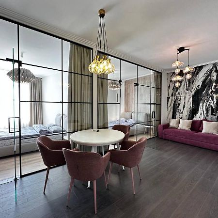 Sea Symphony 3-Bedrooms Lux Apartment Одеса Екстер'єр фото