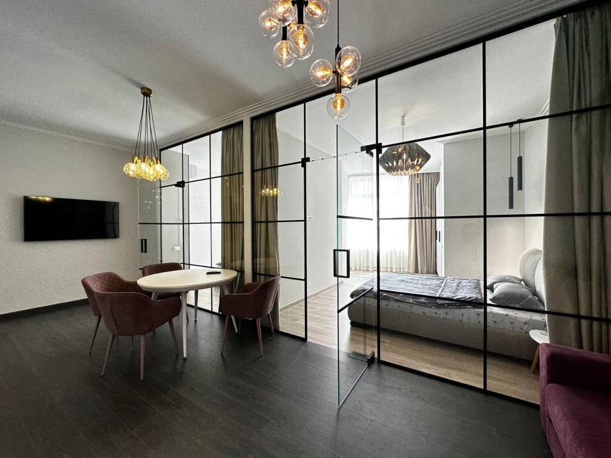Sea Symphony 3-Bedrooms Lux Apartment Одеса Екстер'єр фото